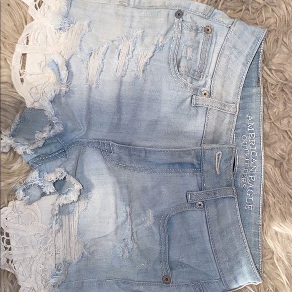 American Eagle shorts 🖤 - Picture 2 of 2